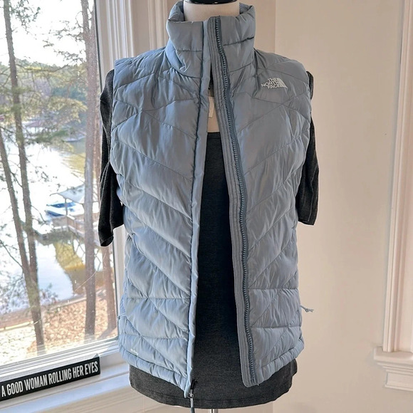 The NorthFace 550 Down Vest, Size Small, EEUC - Picture 2 of 9